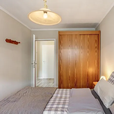 Am Apartment *